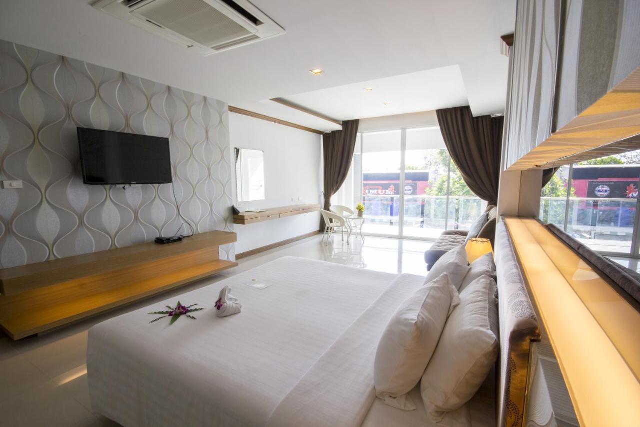 Shanaya Beach Resort & Spa Phuket Patong Exterior photo